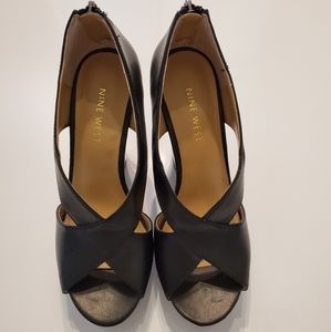NWOT Nine West Platform Shoes